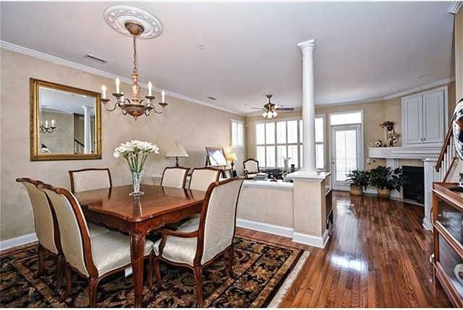property at 216 S Cedar St