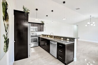 60 NE 26th St in Wilton Manors, FL - Building Photo - Building Photo