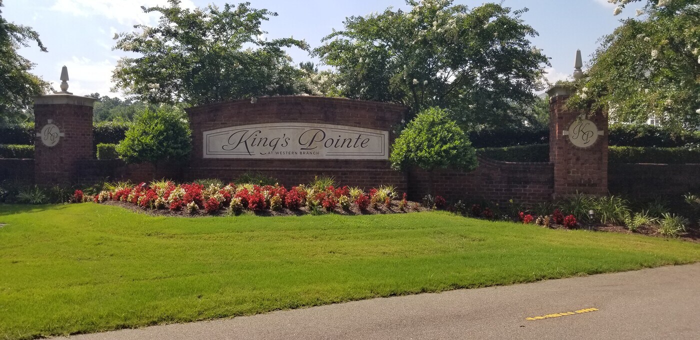 4316 Colindale Rd in Chesapeake, VA - Building Photo