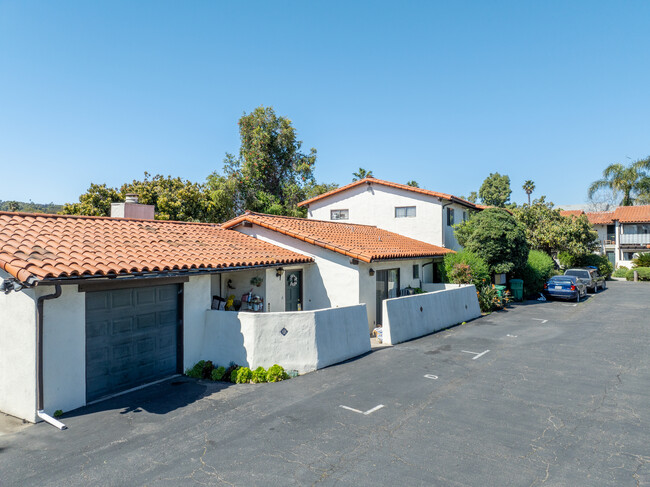 414 W Figueroa St in Santa Barbara, CA - Building Photo - Building Photo