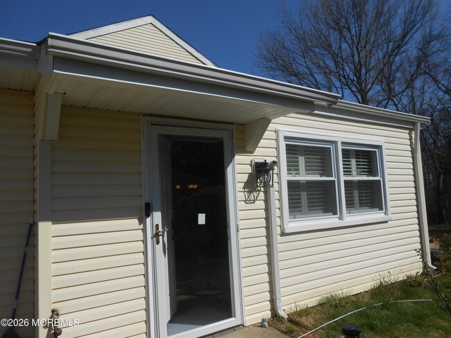 39 Mediterranean Ct in Barnegat Township, NJ - Building Photo - Building Photo