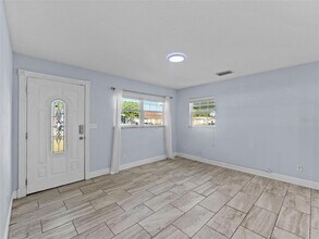 2924 W Dewey St in Tampa, FL - Building Photo - Building Photo