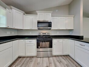 10465 N Spaulding Dr in Citrus Springs, FL - Building Photo - Building Photo