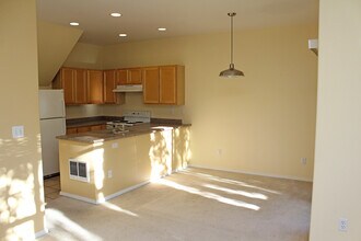 2613 NE 6th Pl in Portland, OR - Building Photo - Building Photo