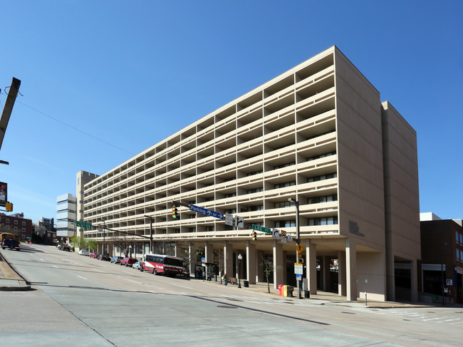 Christ Church Harbor Apartments