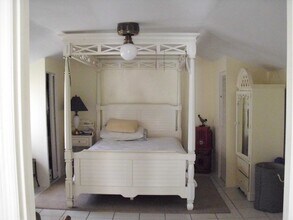 1662 Drew St in Clearwater, FL - Foto de edificio - Building Photo