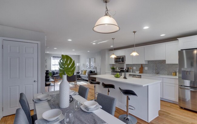 511 Parrish St in Philadelphia, PA - Building Photo - Building Photo