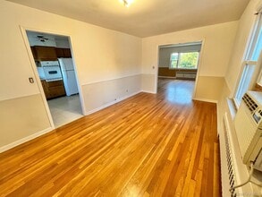 500 Ellendale Ave in Rye Brook, NY - Building Photo - Building Photo