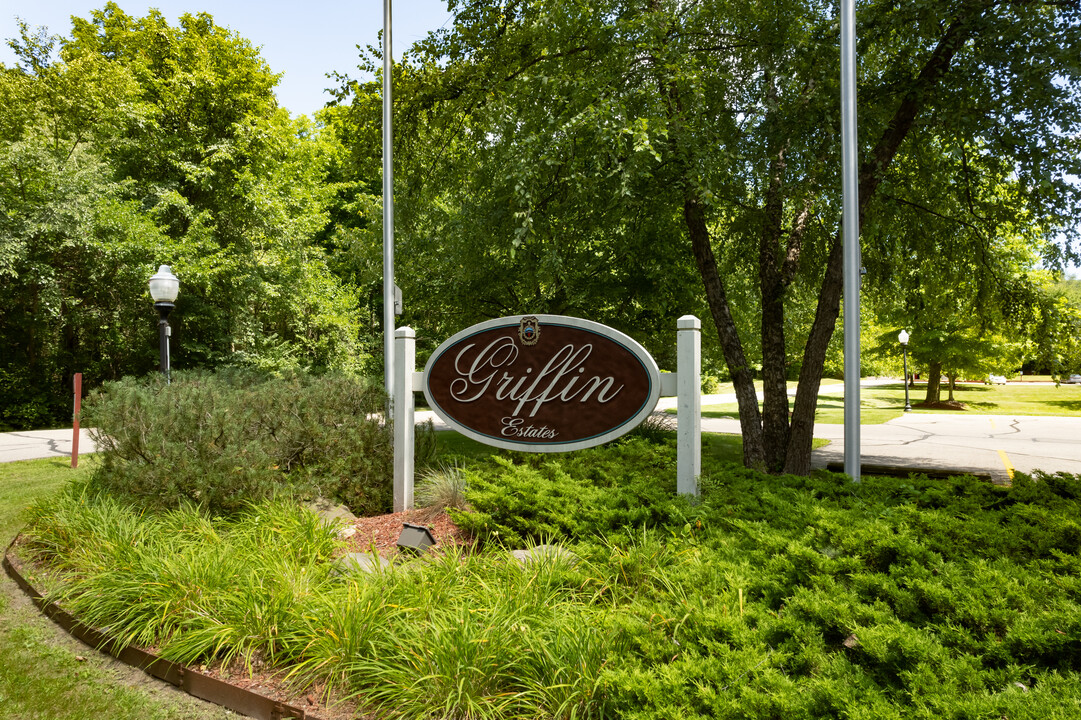 Griffin Estates Apartments in Niles, MI - Foto de edificio
