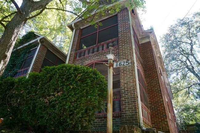 1625 McLendon Ave NE in Atlanta, GA - Building Photo - Building Photo