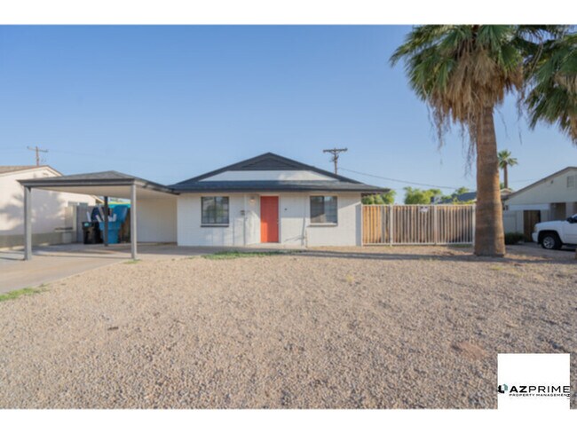 4609 E Almeria Rd in Phoenix, AZ - Building Photo - Building Photo