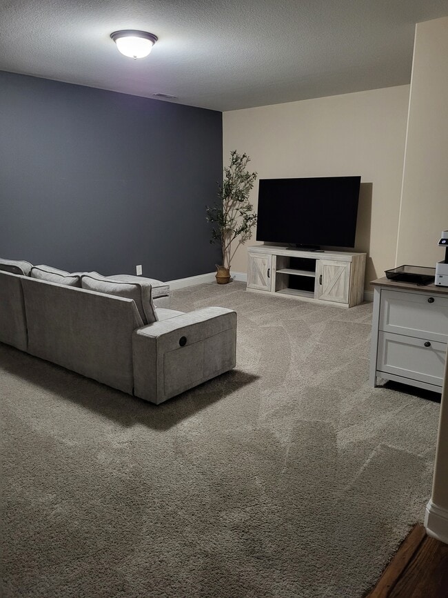 7809 Elkton Ln in Powell, TN - Foto de edificio - Building Photo