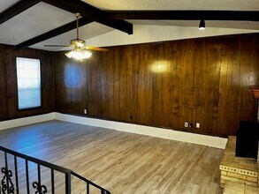 1006 Alicia Ln in Lancaster, TX - Building Photo - Building Photo