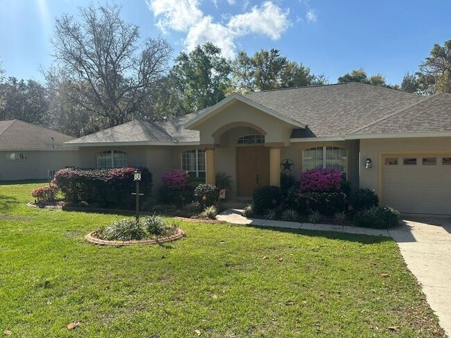 316 W Wason Dr in Citrus Springs, FL - Building Photo - Building Photo