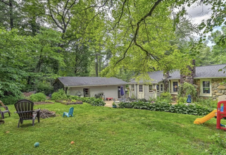 615 White Pine Dr in Laurel Park, NC - Building Photo - Building Photo
