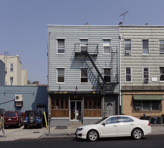 549 Metropolitan Ave in Brooklyn, NY - Building Photo - Building Photo