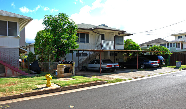 1738 Nanea St in Honolulu, HI - Building Photo - Building Photo