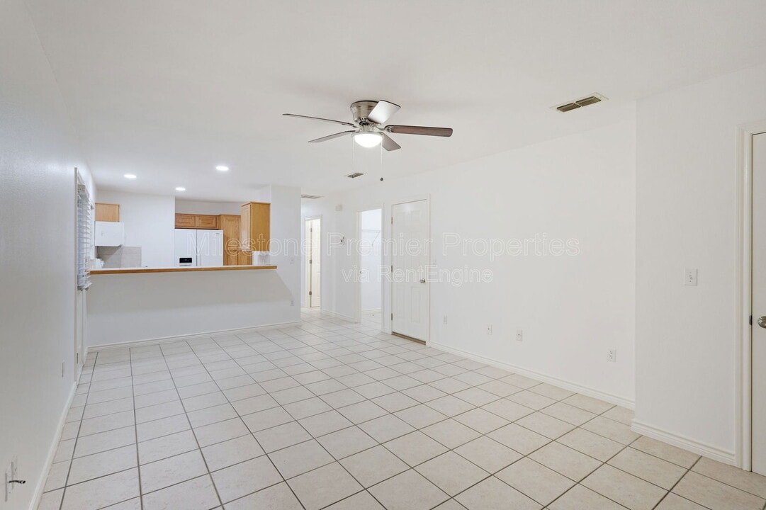 1021 Rice St in Denison, TX - Building Photo