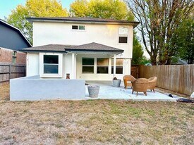 11414 Eddie Egan Ln in Austin, TX - Building Photo