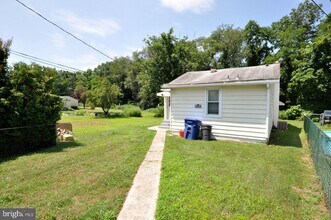311 Delaware Ave in Delanco, NJ - Building Photo - Building Photo