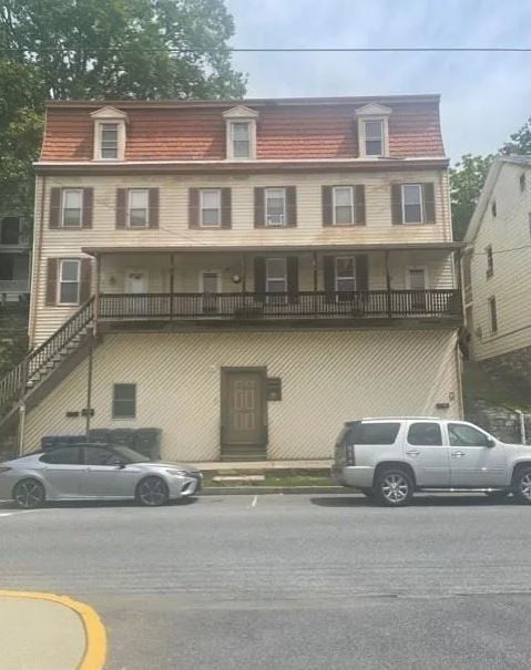 property at 15 S 2nd St