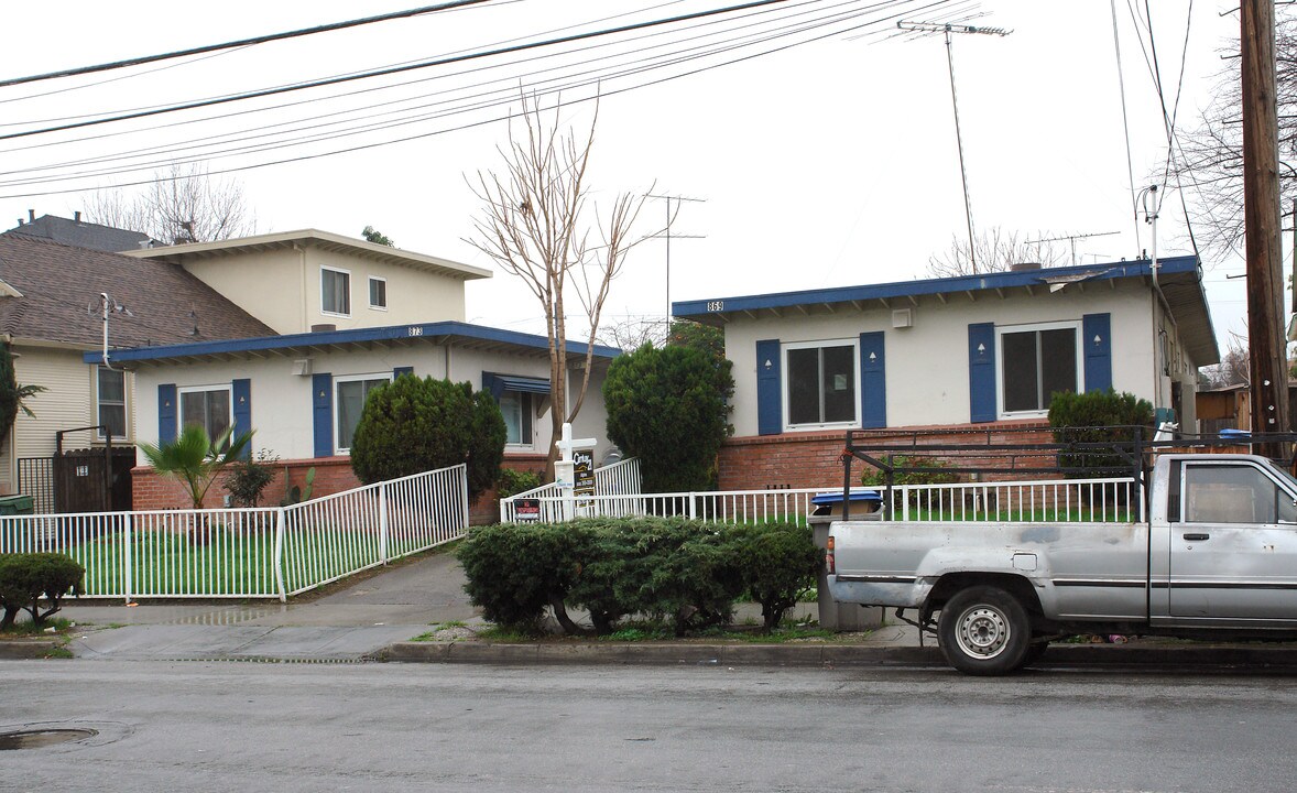 869-875 Almaden Avenue in San Jose, CA - Foto de edificio