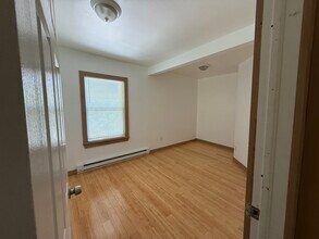 208 Main St in Binghamton, NY - Foto de edificio - Building Photo