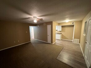 1540 W Fourteenth St in Chanute, KS - Building Photo - Building Photo