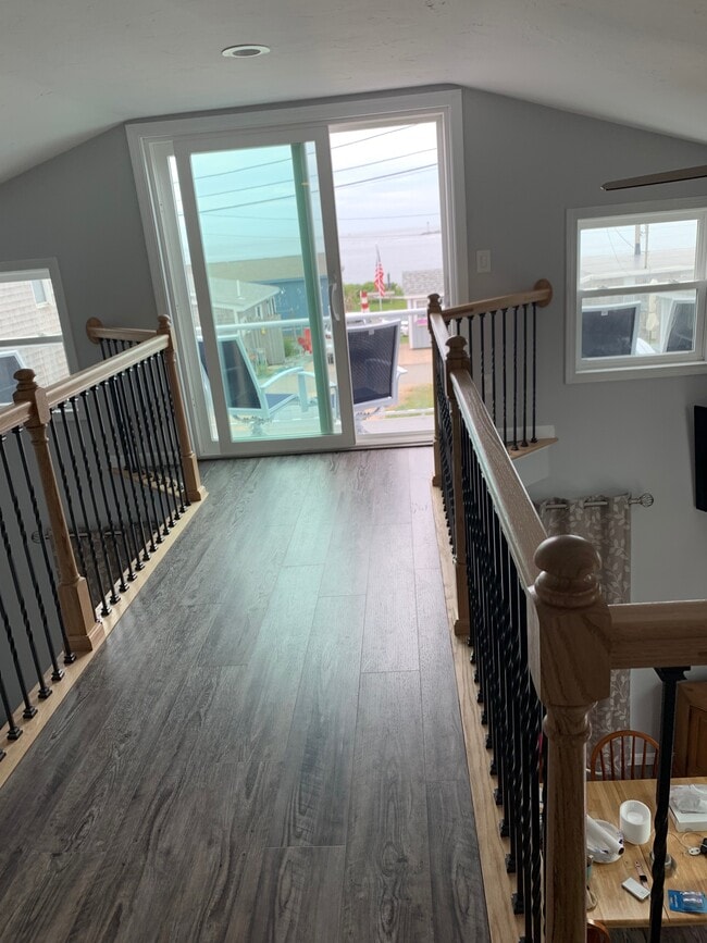 46 Follett Rd in Narragansett, RI - Building Photo - Building Photo