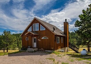 998 Bunker Hill Rd in Westcliffe, CO - Building Photo - Building Photo