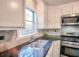 810 Charles Rd in Houston, TX - Building Photo - Building Photo