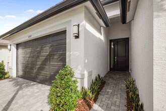 12535 SW Blue Mangrove Pkwy in Port St. Lucie, FL - Building Photo - Building Photo