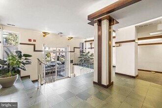 2114 N St NW in Washington, DC - Building Photo - Building Photo