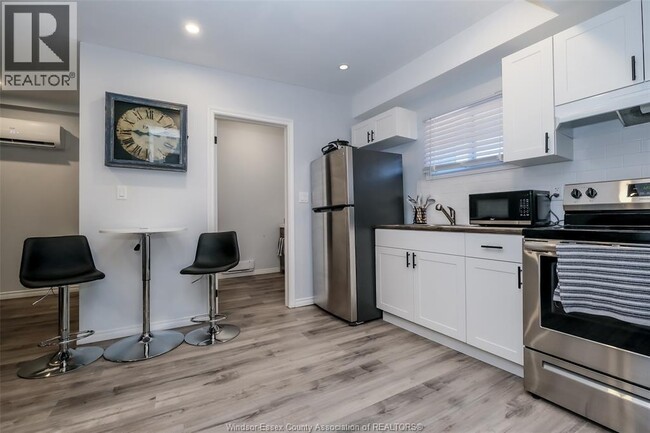 property at 493 University Ave W