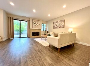 5239 Riverdale Ct in Pleasanton, CA - Building Photo - Building Photo