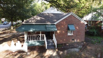 905 Parkhaven Ln in Memphis, TN - Building Photo