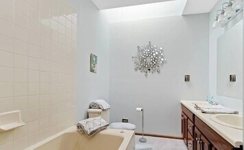 3133 Portland Ct in Aurora, IL - Building Photo - Building Photo