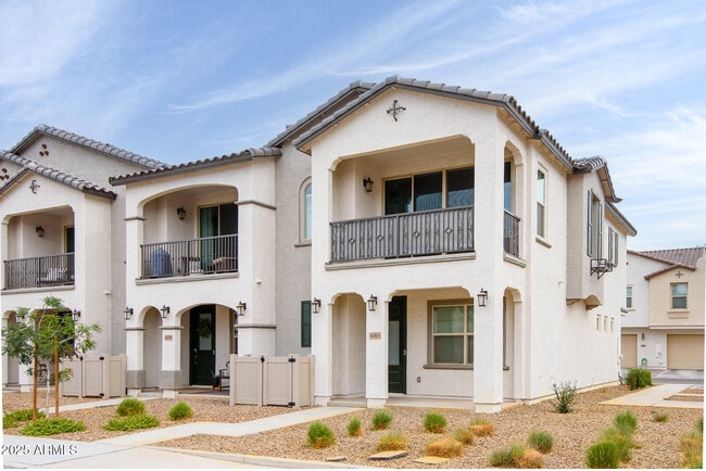property at 4063 E Amoroso Dr