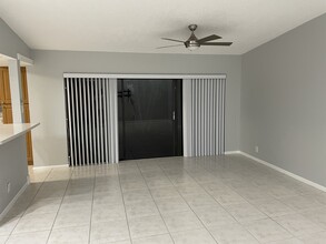 980 NW 79th Ter in Plantation, FL - Building Photo - Building Photo