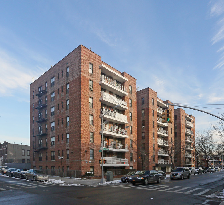 1027-1049 Clarkson Ave in Brooklyn, NY - Foto de edificio