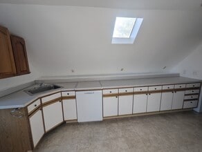 30 Fox St, Unit 3 in New Haven, CT - Foto de edificio - Building Photo