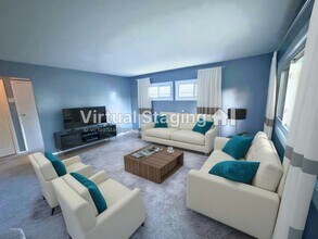 2294 Minnesota Ave in Columbus, OH - Building Photo - Building Photo