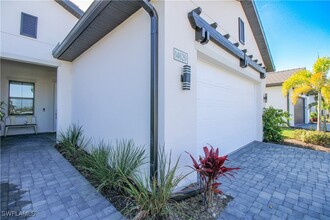 14620 Kingfisher Lp in Naples, FL - Building Photo - Building Photo