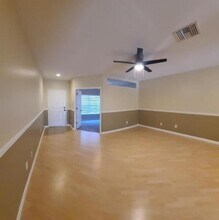 15746 Stable Run Dr in Spring Hill, FL - Building Photo - Building Photo