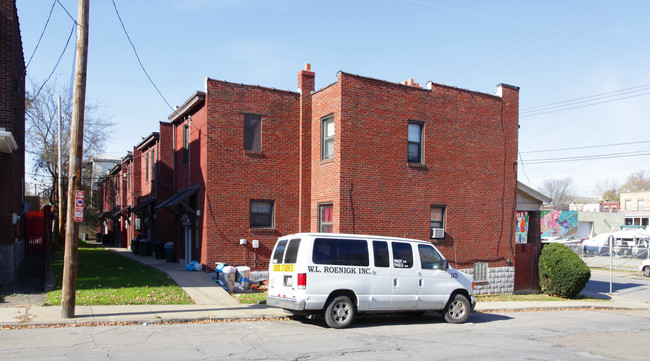 6944-6962 Kelly St in Pittsburgh, PA - Building Photo - Building Photo