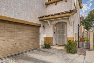 3716 Perugia Ct in Las Vegas, NV - Building Photo - Building Photo
