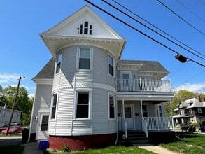 378 Park Pl in Woonsocket, RI - Building Photo - Building Photo