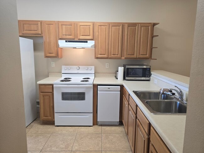 204 Ann Cir in Destin, FL - Building Photo - Building Photo