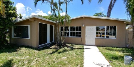 355 Hastings St in Boca Raton, FL - Building Photo - Building Photo