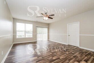 4310 Switchgrass Way in Indianapolis, IN - Building Photo - Building Photo